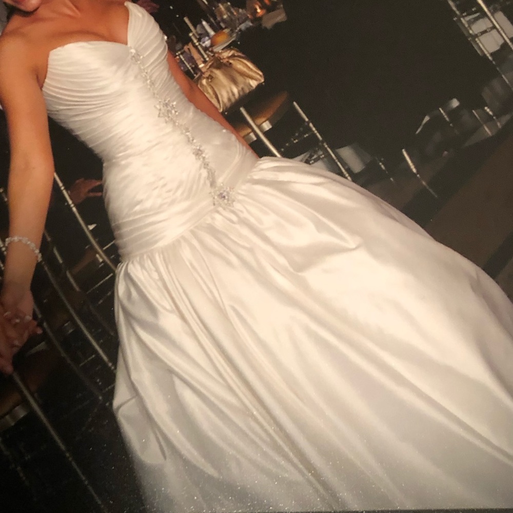 Pnina Tornai wedding dress